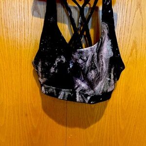 Old Navy Active sports bra. Mint condition.